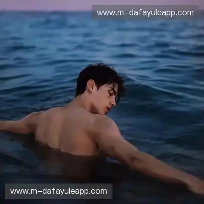 滑昊章